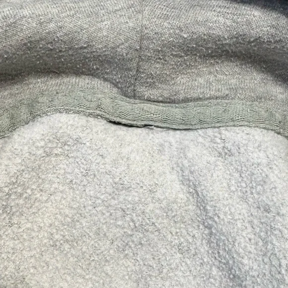 The North Face Gray Logo Hoodie Sweatshirt | Cozy Fleece | Unisex - Picture 6 of 8